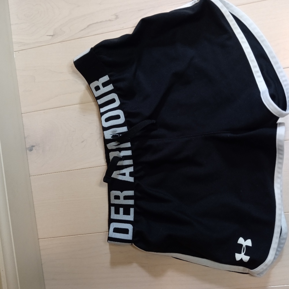 Under Armour black and white shorts